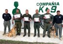 Obtiene unidad K9 certificación como manejadores caninos
