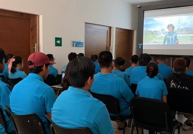 Participan personas con discapacidad de BCS en la Muestra Nacional de Imágenes Científicas 2025
