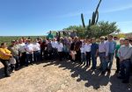 Gobernador VCC beneficia a familias de El Ihuagil, en Comondú, con apoyos productivos