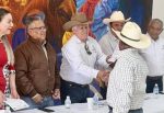 Gobierno de BCS refuerza el sector pecuario con la entrega de más de 5 mil títulos ganaderos