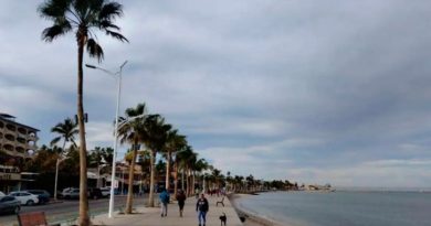 Tres frentes fríos esta semana en BCS; rachas de viento, oleaje y lluvias ligeras