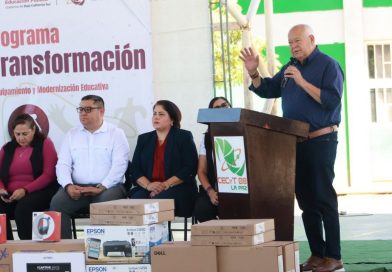 Pone en marcha gobernador Víctor Castro programa “CeCyT en Transformación”