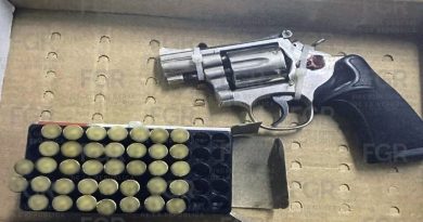 Obtiene FGR sentencia de 2 años 4 meses de prisión contra dos personas por portación de arma en La Paz