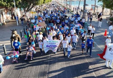 Más de 500 personas se suman a la “Gran Marcha por el Autismo 2026” en el malecón de La Paz