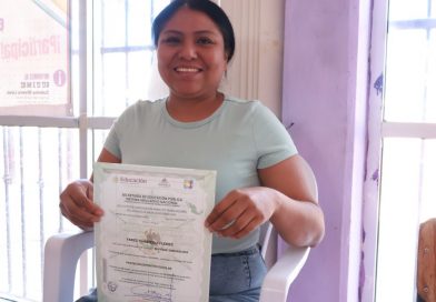 ICATEBCS y GAB capacitan a mujeres de El Pedregal del Cortés para impulsar su autoempleo y economía familiar