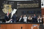 Rinde Congreso homenaje a maestras y maestros de BCS