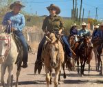 Inician Fiestas Patronales de San Juan Londó con la tradicional cabalgata
