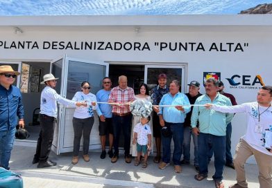 Beneficia Víctor Castro a familias de Punta Alta con nueva planta desalinizadora