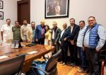 Gobernador acude a primera mesa de trabajo para avanzar en acuerdos del sector transporte en BCS