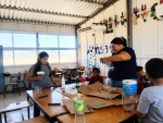 Llevan curso de verano a niñas y niños de San Juan Londó