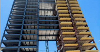 Gobierno de BCS analiza estrategia jurídica para ordenar crecimiento inmobiliario en La Paz