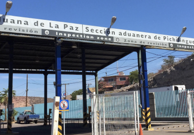Aduana de Pichilingue embarga vehículos regularizados; Prodecon reporta 80 casos