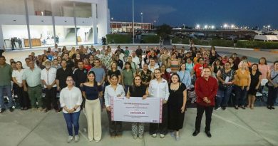 Ayuntamiento de La Paz beneficia a 100 mujeres cuidadoras con apoyos económicos
