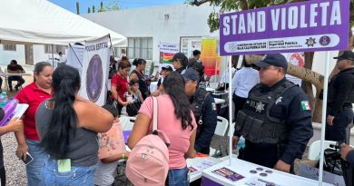 Atiende Mesa Violeta Itinerante a más de 30 mujeres en colonia La Pasión