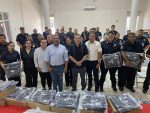 Fortalece Ayuntamiento de La Paz al Cuerpo de Bomberos con entrega de uniformes