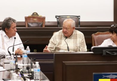 Encabeza gobernador Víctor Castro reunión de seguimiento al Programa de Vivienda para el Bienestar en BCS