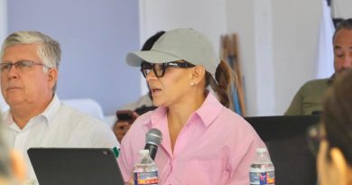 Paz Ochoa llama a detener actividades y resguardarse ante la llegada del Huracan Polo