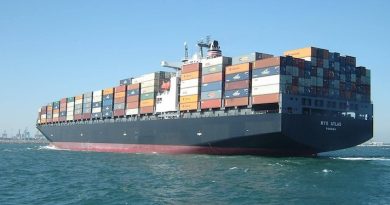 Naviera con carga en contenedores entraría a operar en Pichilingue, anuncia la API