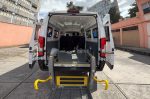 Recibe BCS dos unidades adaptadas para ampliar traslados de personas con discapacidad