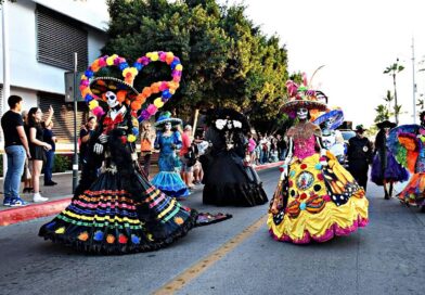 Celebrarán Día de Muertos en el malecón de La Paz con desfile, altares y actividades culturales