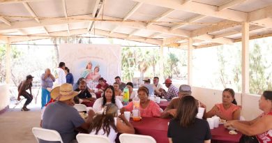 San Nicolás celebra a la Virgen del Rosario con apoyo del Ayuntamiento de Loreto