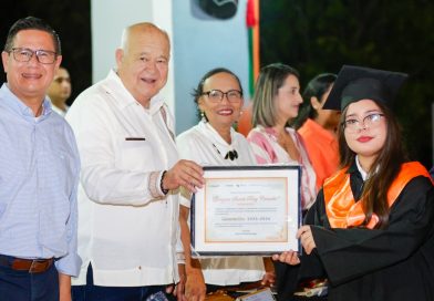 Reconoce Gobernador avances académicos del CECyTE BCS