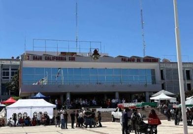 Entregarán 500 nuevas plazas al sector educativo de BCS; suman mil en dos paquetes